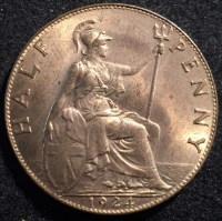AN EXCEPTIONAL GEORGE V HALF PENNY of 1924
Fully Gem Mint State (MS66 RB)  A Magnificent Coin with a Strong and Highly Detailed Strike.